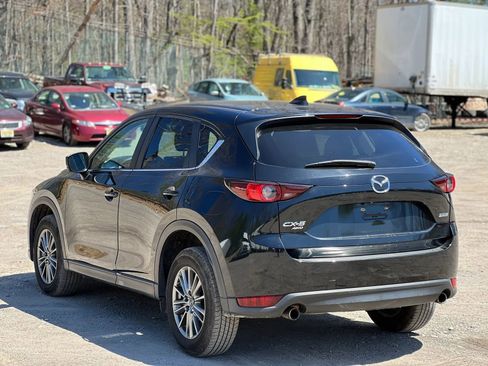 Used 2017 MAZDA CX-5 Touring w/ Preferred Equipment Package image 4