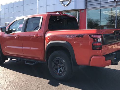 New 2026 Nissan Frontier PRO-4X w/ Pro-4x Convenience Package image 6