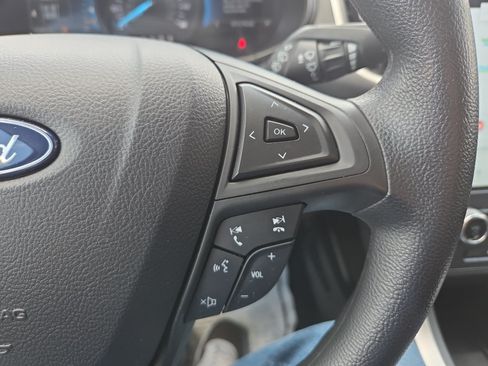 Used 2024 Ford Edge SE w/ Black Appearance Package AWD/4WD image 40