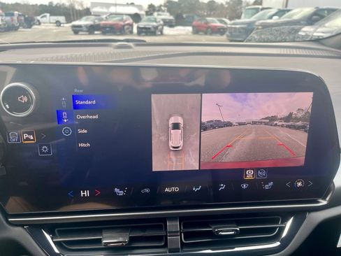 New 2026 Chevrolet Equinox EV RS image 13