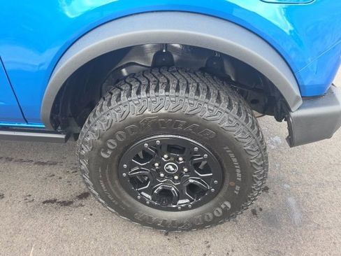 Certified 2022 Ford Bronco Wildtrak image 14