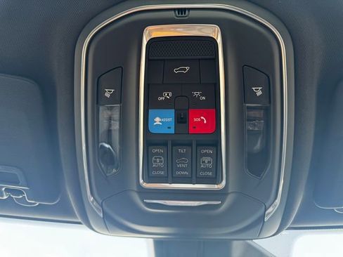 New 2026 Jeep Grand Cherokee Limited image 45