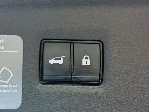 Used 2023 INFINITI QX50 Luxe image 29