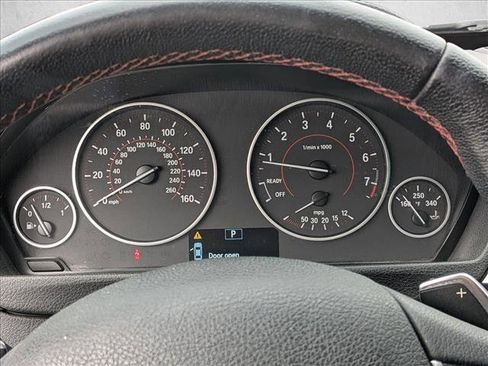 Used 2014 BMW 335i Gran Turismo xDrive image 10