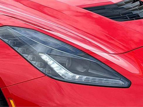 Used 2019 Chevrolet Corvette Stingray Coupe w/ 2LT Preferred Equipment Group image 20