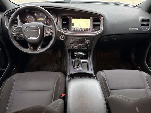 Used 2017 Dodge Charger SXT w/ Blacktop Package image 14