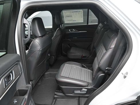 New 2026 Ford Explorer ST-Line w/ ST-Line Street Pack AWD/4WD image 14