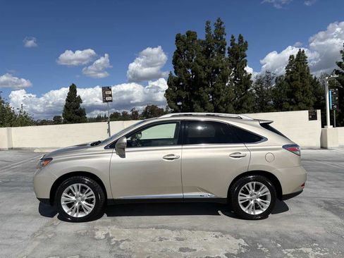 Used 2011 Lexus RX 450h AWD w/ Luxury Pkg image 9
