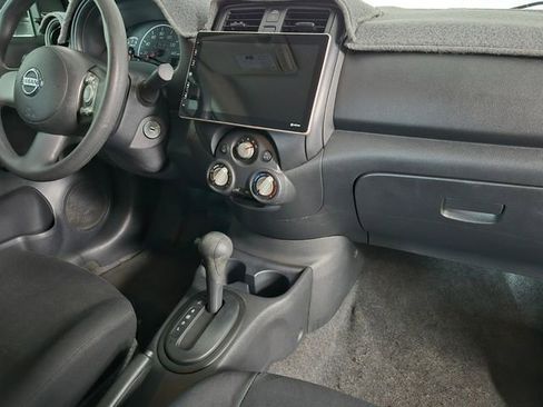 Used 2014 Nissan Versa S Plus FWD image 30