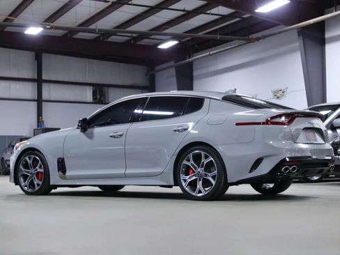 Used 2021 Kia Stinger GT1 image 18
