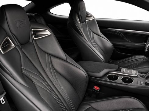 Used 2015 Lexus RC F w/ Premium Package RWD image 6