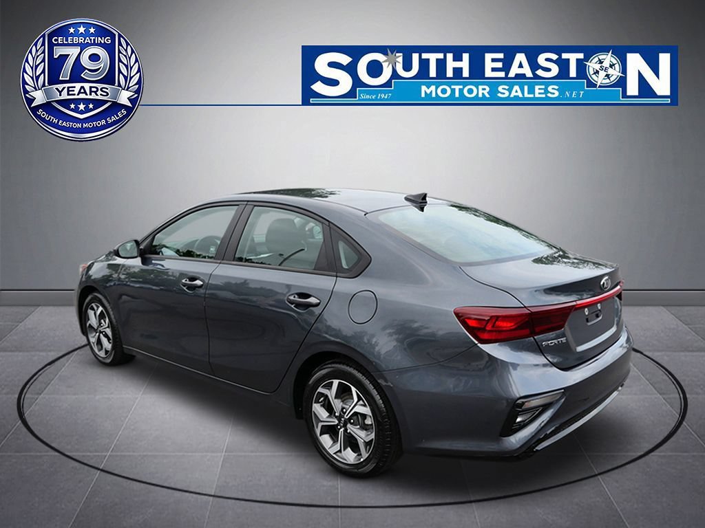 Used 2021 Kia Forte LXS FWD image 5