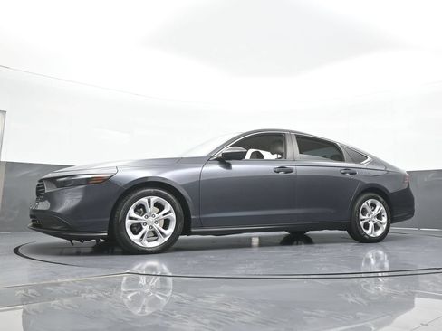 Used 2024 Honda Accord LX image 60