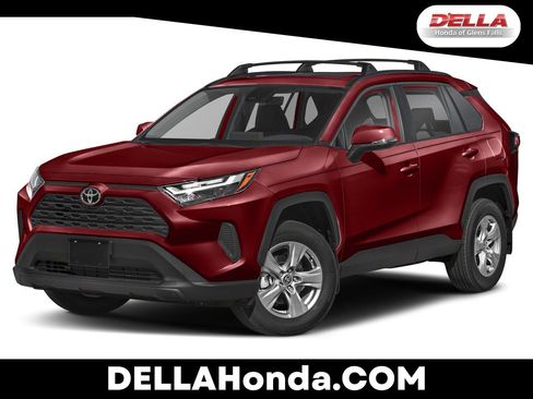 Used 2022 Toyota RAV4 XLE w/ Carpet Mat Package (TMS) AWD/4WD image 1