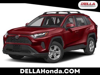 Used 2022 Toyota RAV4 XLE w/ Carpet Mat Package (TMS)