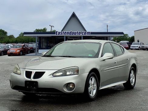 Used 2006 Pontiac Grand Prix w/ Sun And Sound Package image 1