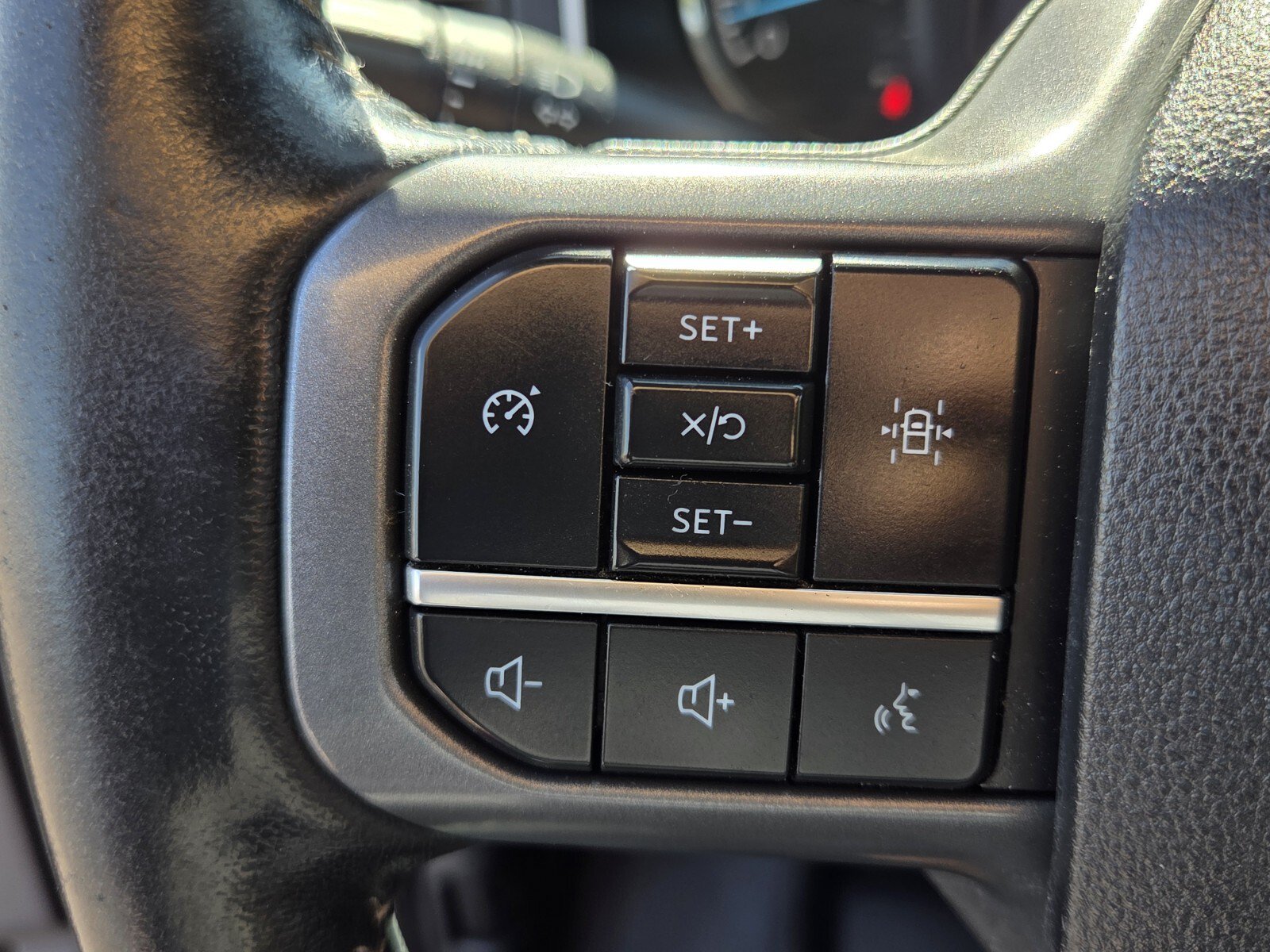 Used 2022 Ford F150 XLT w/ Equipment Group 302A High RWD image 20