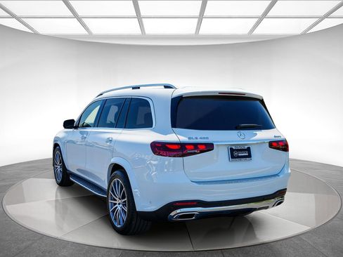 New 2026 Mercedes-Benz GLS 450 4MATIC image 2