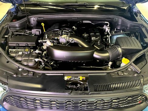 Used 2025 Dodge Durango GT AWD/4WD image 31