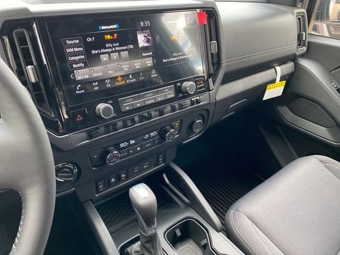 New 2026 Nissan Frontier SV AWD/4WD image 18