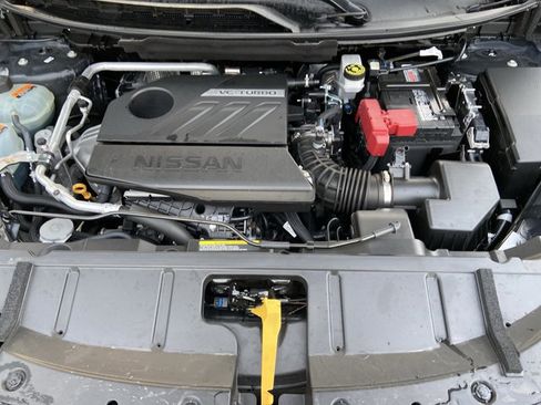 Used 2024 Nissan Rogue SV image 26