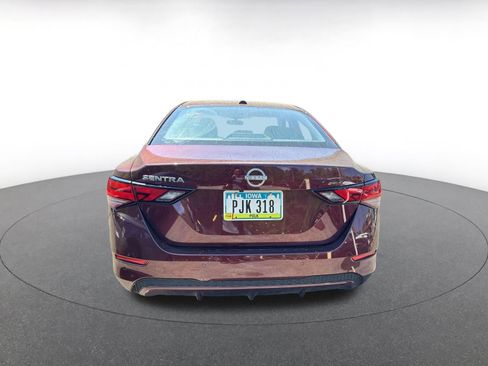 Used 2025 Nissan Sentra SV image 6