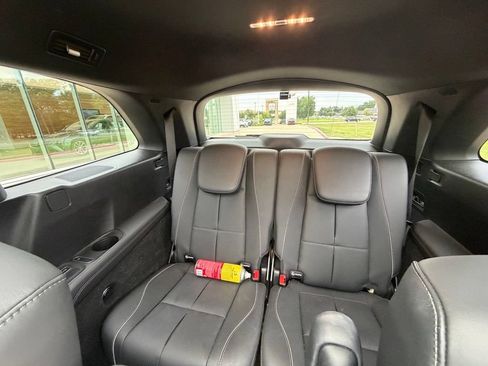 Used 2024 Mercedes-Benz GLS 580 4MATIC image 22