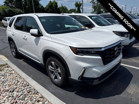 Used 2023 Honda Pilot EX-L image 1
