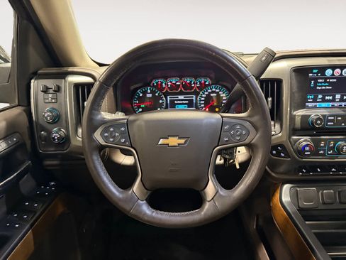 Used 2017 Chevrolet Silverado 1500 LTZ w/ LTZ Plus Package image 13