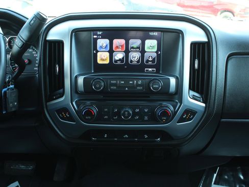 Used 2019 GMC Sierra 1500 SLE w/ SLE Value Package AWD/4WD image 11