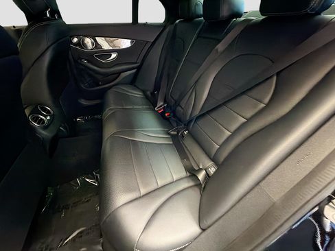 Used 2019 Mercedes-Benz C 300 Sedan w/ Premium Package image 13