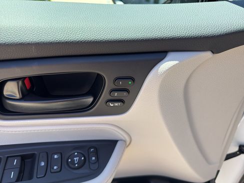 New 2026 Honda Odyssey EX-L image 15