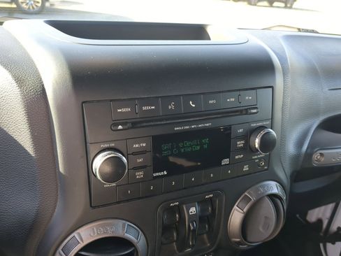 Used 2017 Jeep Wrangler Unlimited Sport w/ Quick Order Package 24S image 14