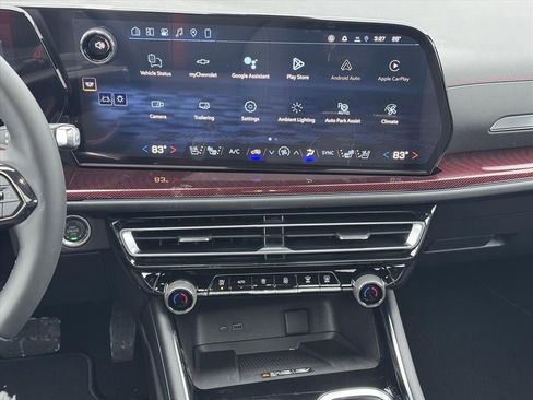 New 2026 Chevrolet Traverse RS image 9