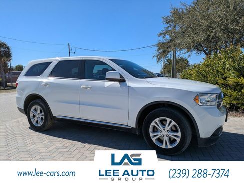Used 2013 Dodge Durango SXT image 1
