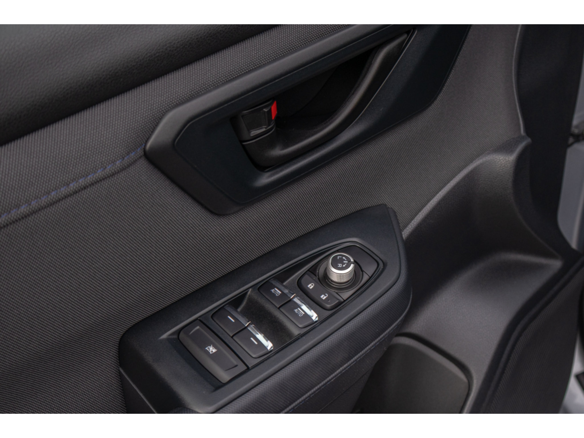 Certified 2025 Subaru Forester Premium AWD/4WD image 19