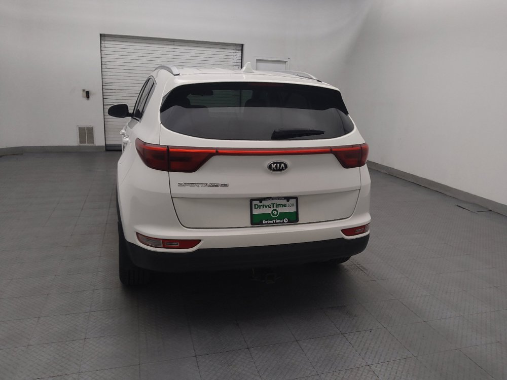 Used 2017 Kia Sportage LX w/ LX Popular Package FWD image 6