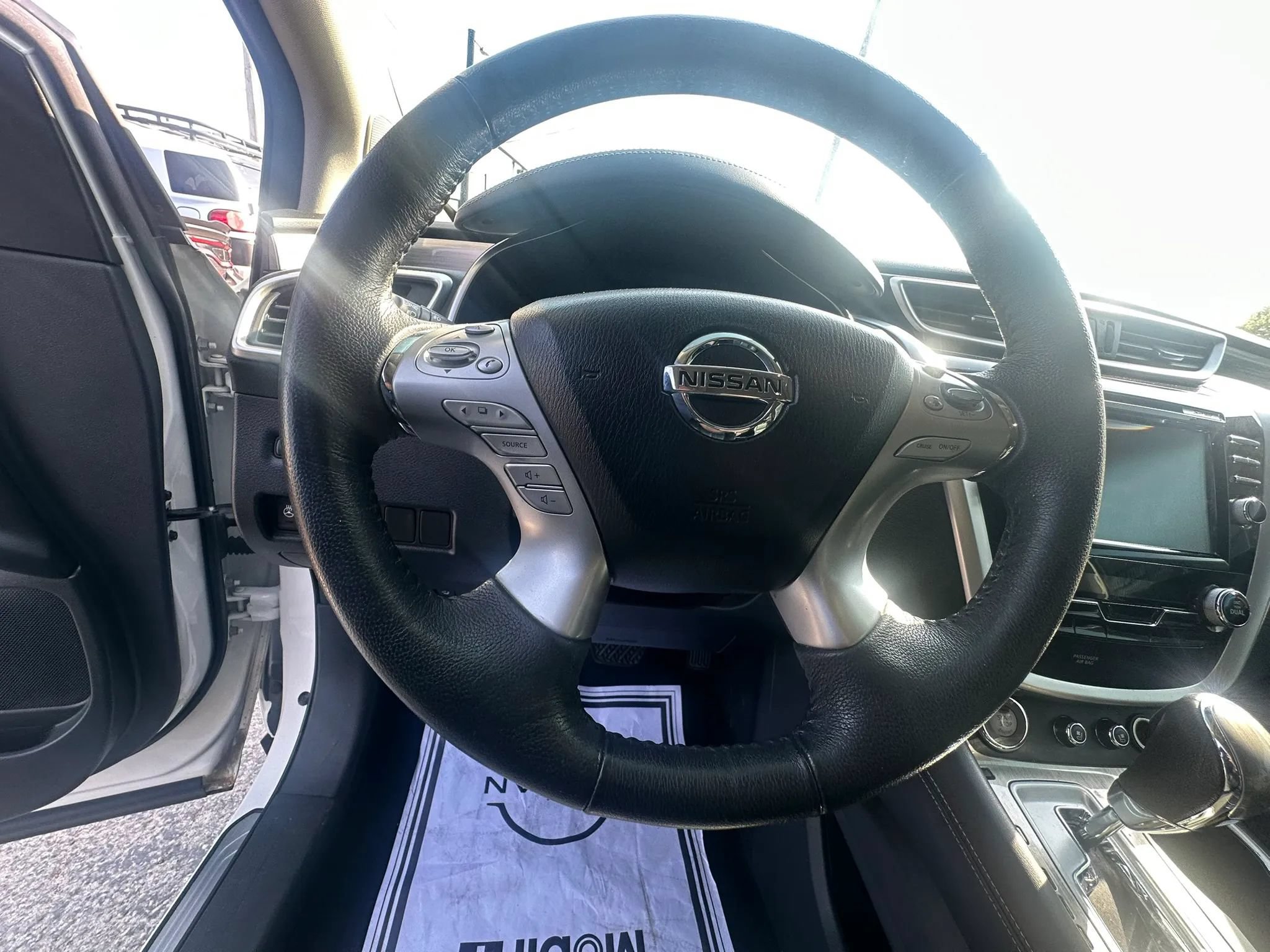 Used 2016 Nissan Murano Platinum w/ Platinum Technology Package AWD/4WD image 19