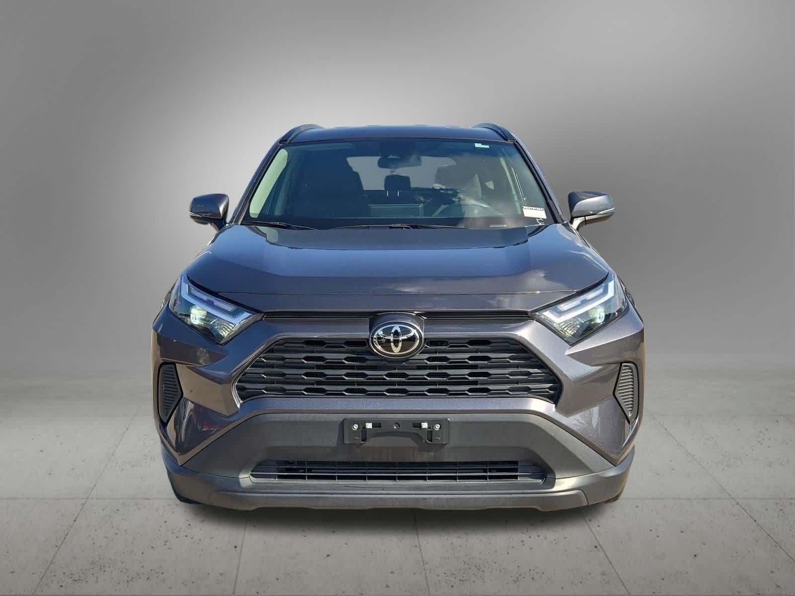 Used 2024 Toyota RAV4 XLE FWD image 9