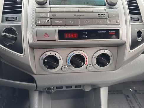 Used 2011 Toyota Tacoma 4x4 Access Cab w/ SR5 Pkg #2 image 24