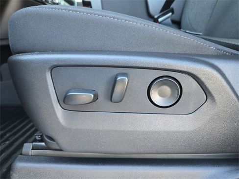 New 2026 GMC Sierra 1500 Elevation image 18