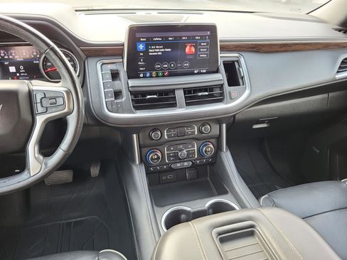 Used 2021 Chevrolet Tahoe Premier w/ Premium Package image 15