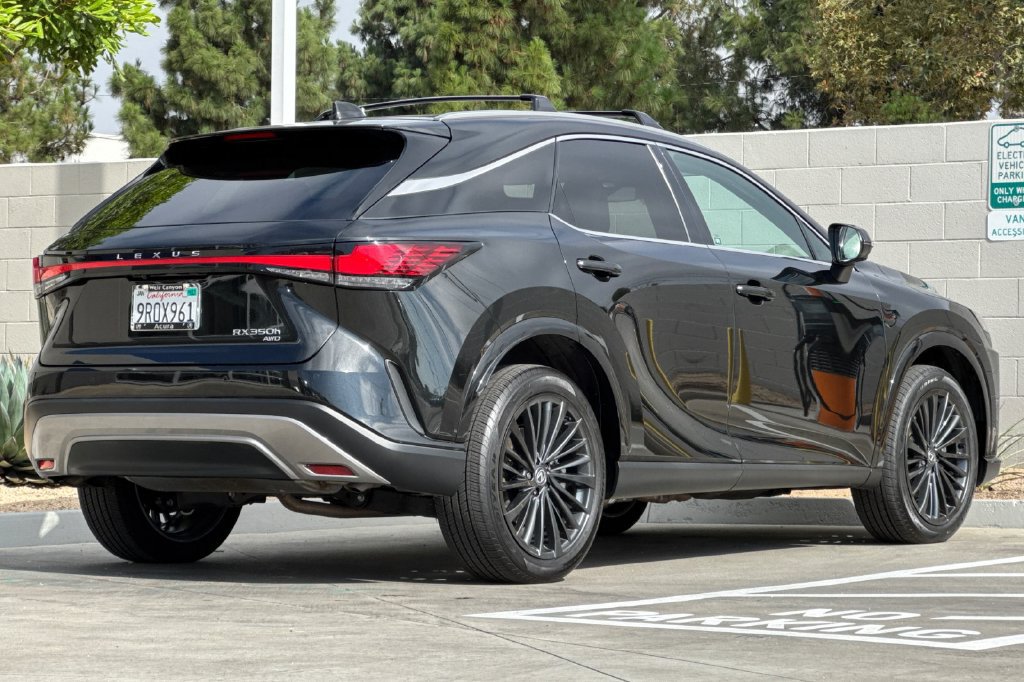 Used 2025 Lexus RX 350h w/ Convenience Package AWD/4WD image 8