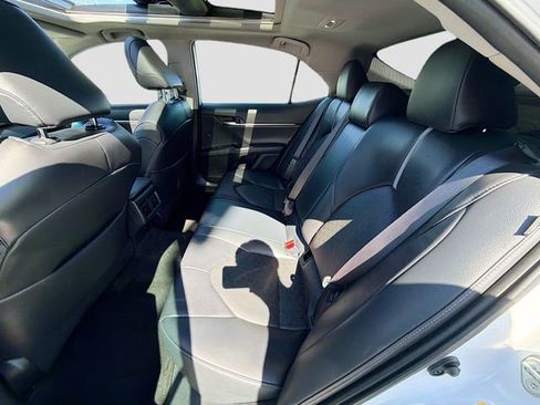 Used 2019 Toyota Camry XSE FWD image 24