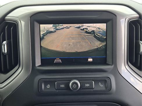 Used 2022 Chevrolet Silverado 1500 Custom w/ Safety Confidence Package RWD image 16