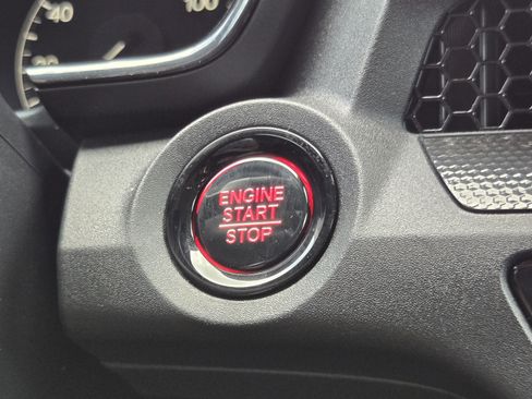 Used 2025 Honda CR-V EX image 17