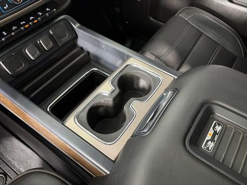 Used 2018 GMC Sierra 1500 Denali image 22