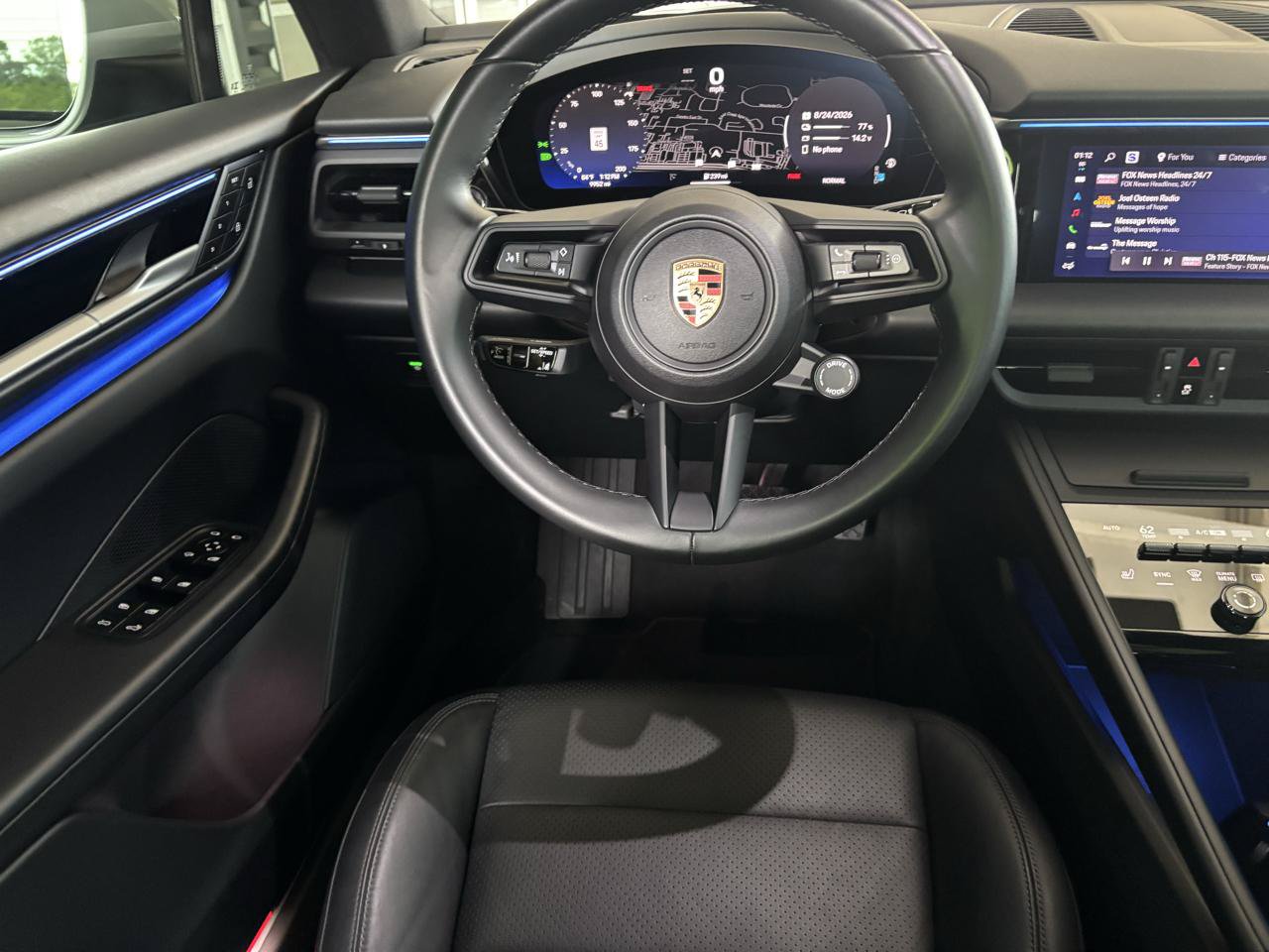 Used 2024 Porsche Macan 4 Electric AWD/4WD image 13