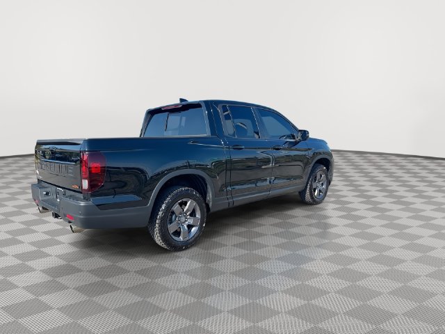 Used 2025 Honda Ridgeline TrailSport image 9
