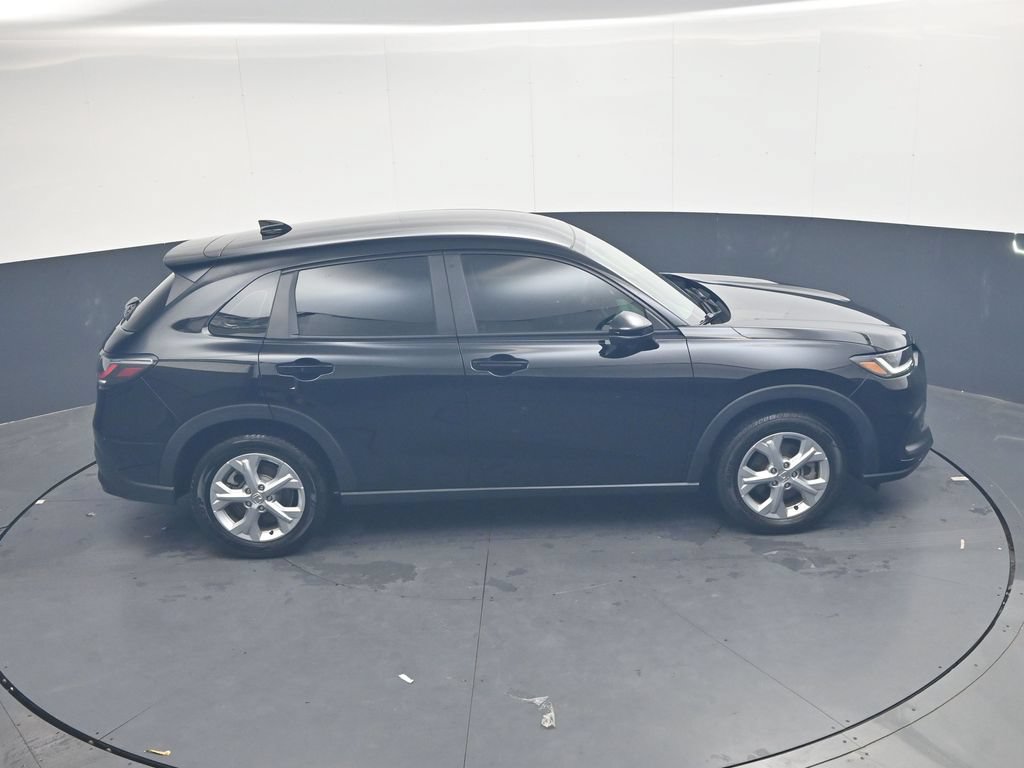Used 2023 Honda HR-V LX image 28